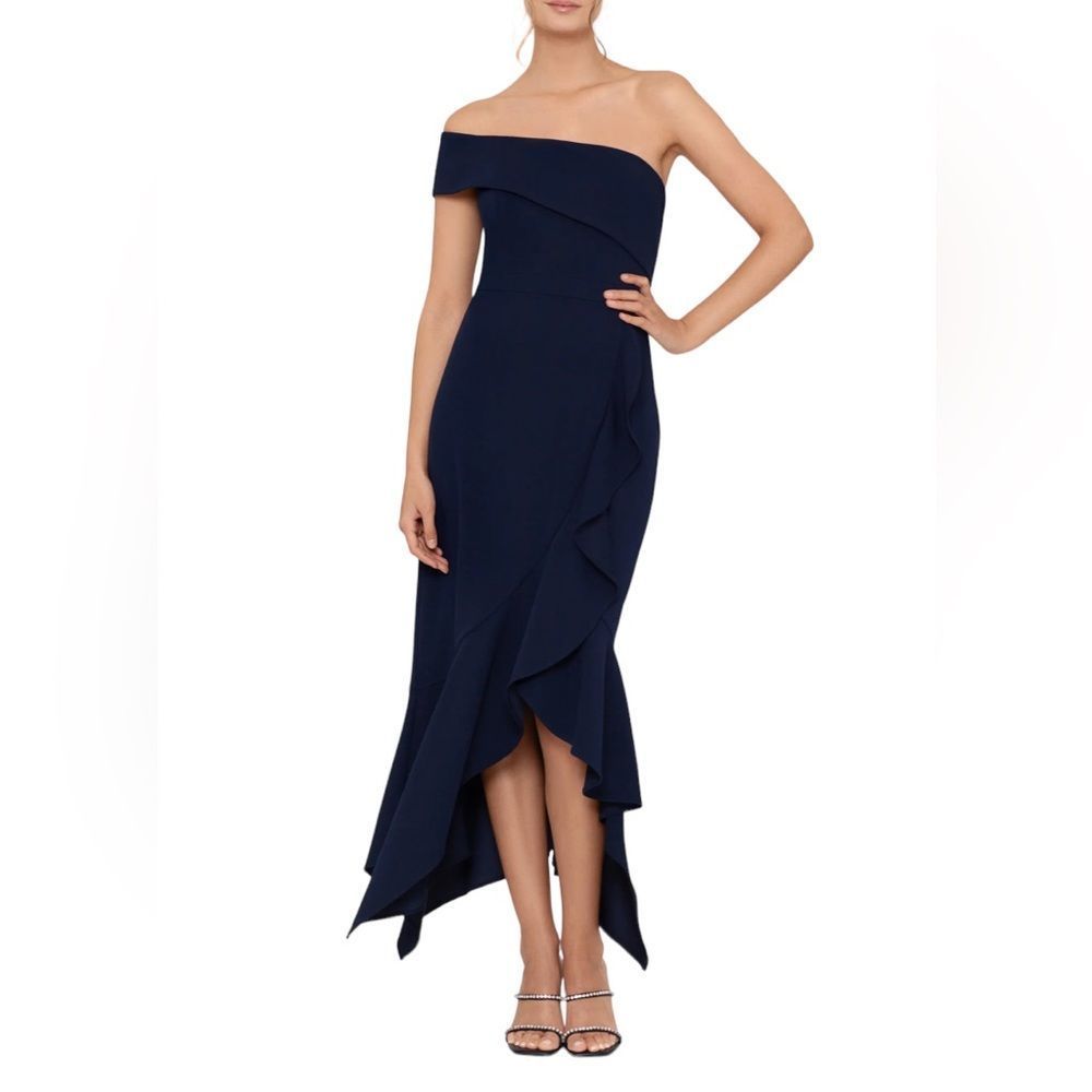 Xscape Off the Shoulder Ruffled Crepe Gown in Navy | Size 4